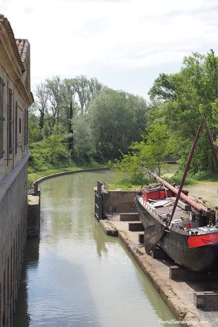 canal du midi en famille à vélo