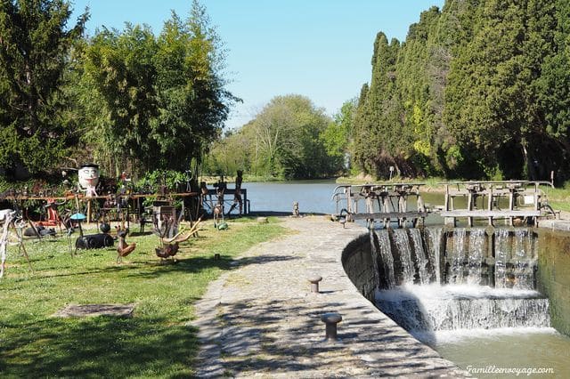 canal du midi en famille à vélo