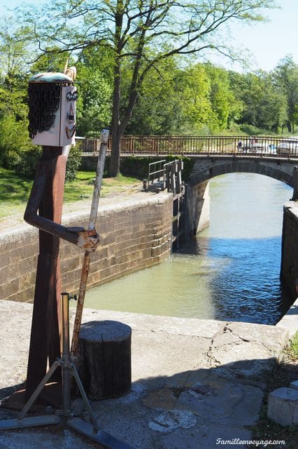 canal du midi en famille à vélo