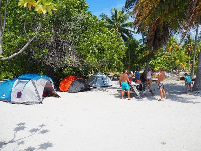 voyage en famille en polynésie camping